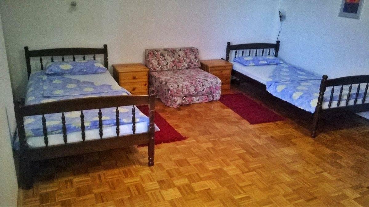 Apartments Zambratija Luaran gambar